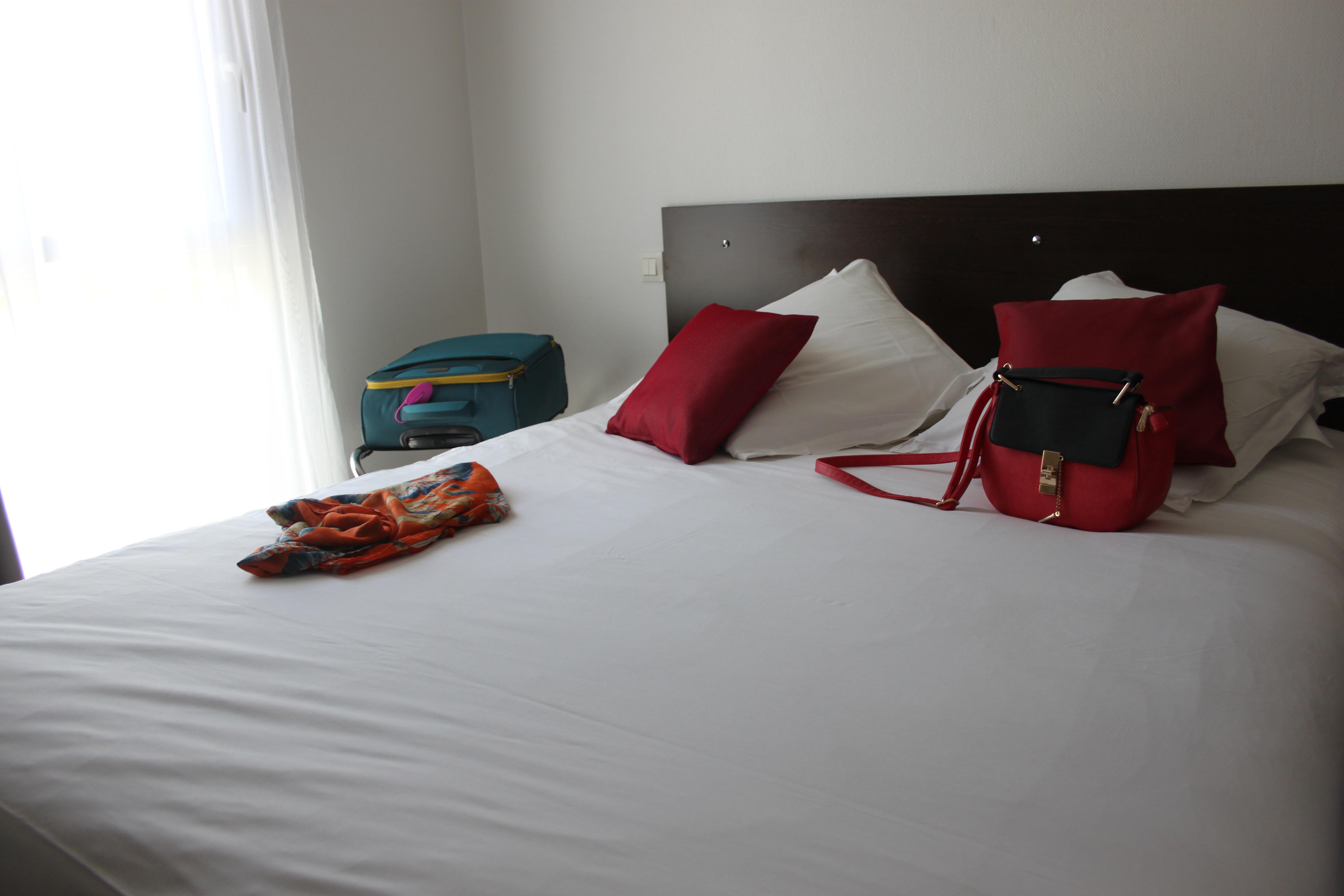 Comfort Suites Pau Идрон Экстерьер фото