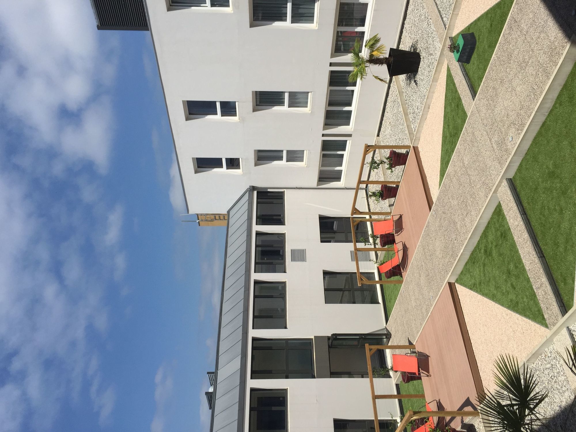 Comfort Suites Pau Идрон Экстерьер фото