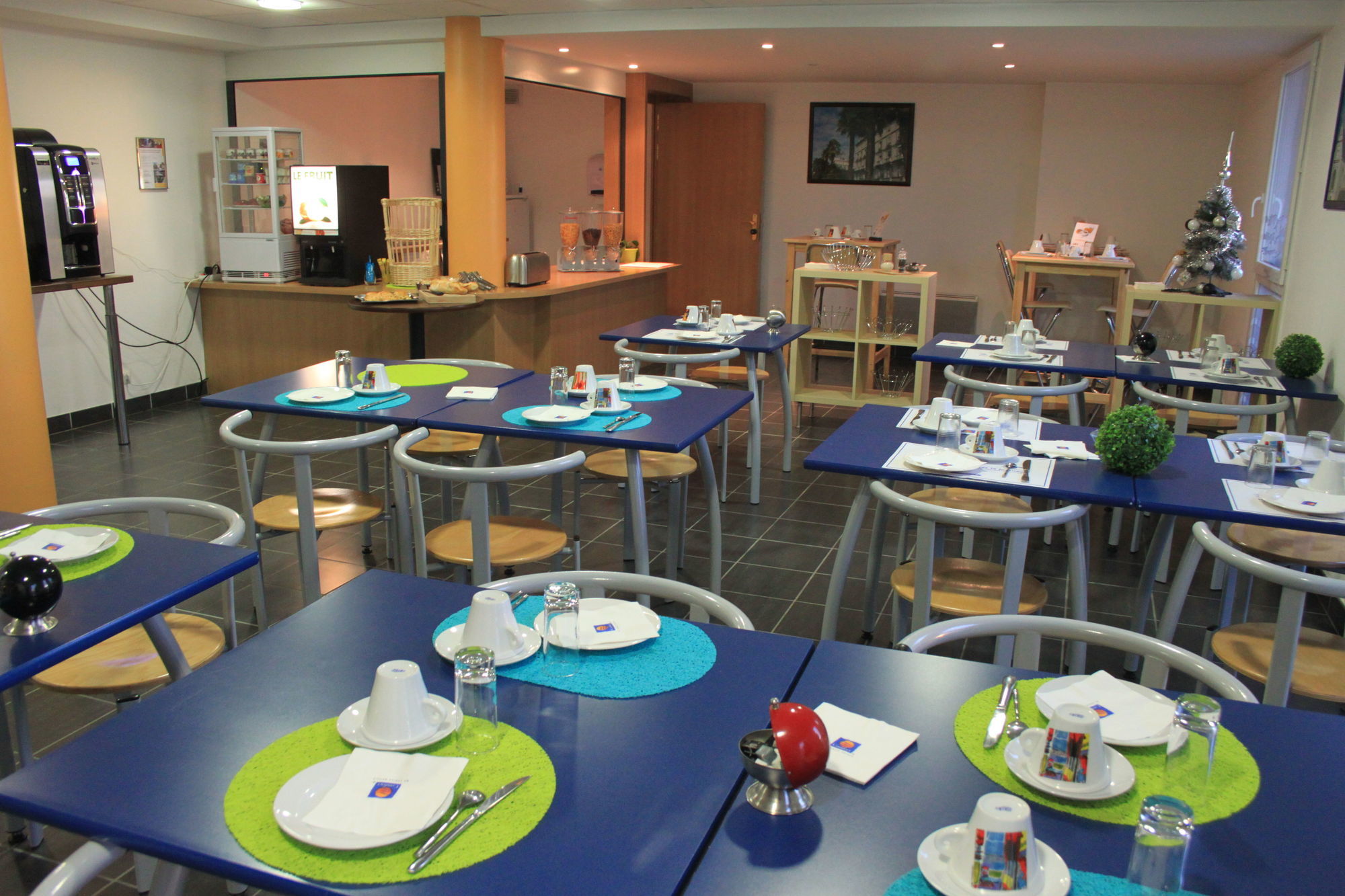 Comfort Suites Pau Идрон Экстерьер фото