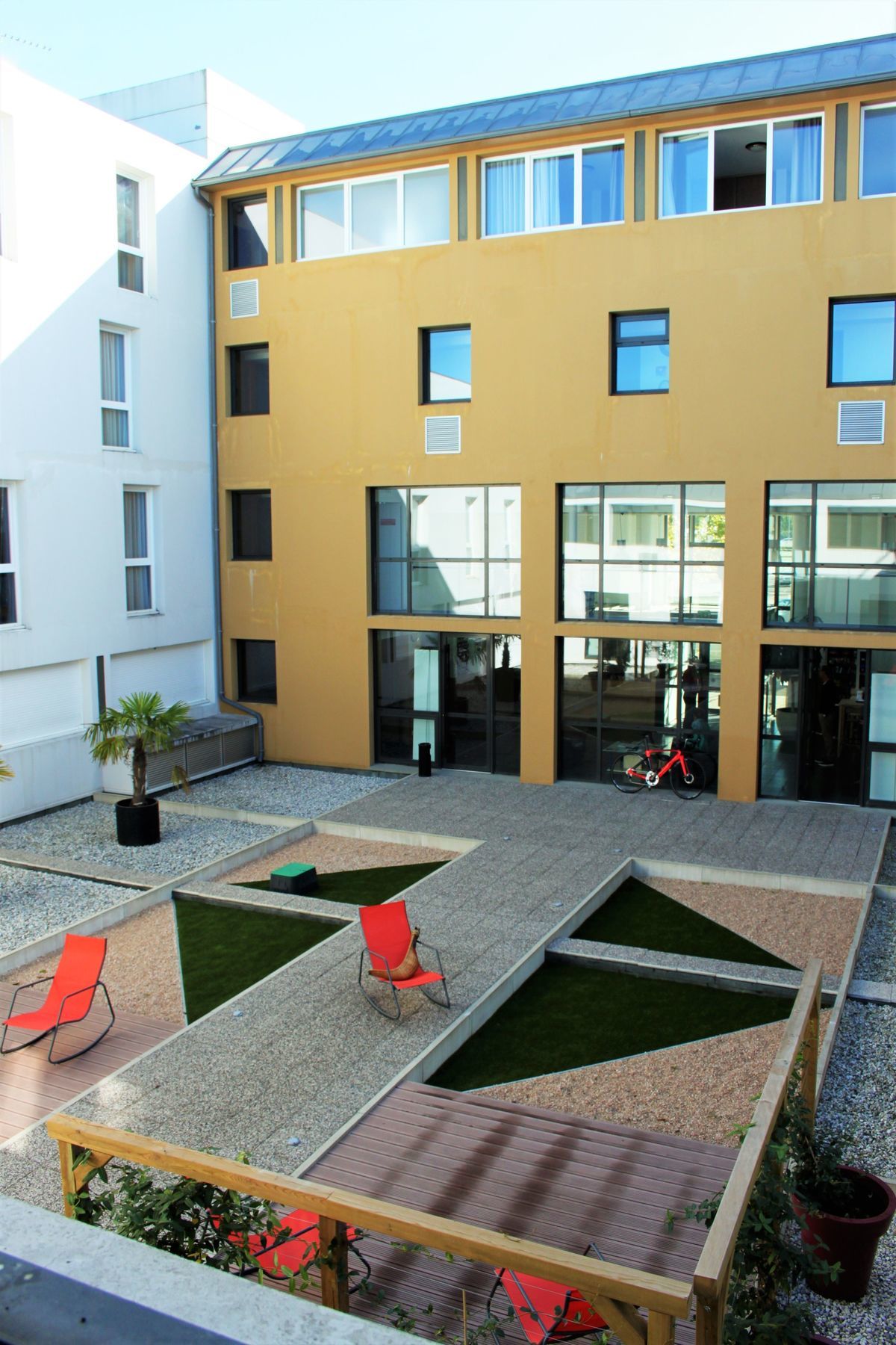 Comfort Suites Pau Идрон Экстерьер фото