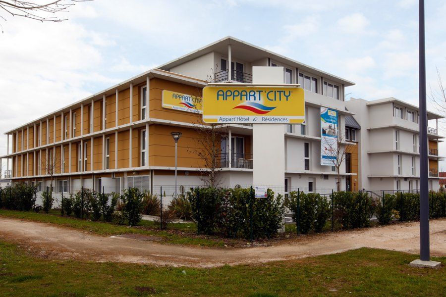 Comfort Suites Pau Идрон Экстерьер фото